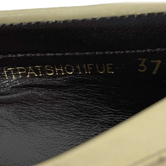 Burberry - Cream Patent Loafer - Cream - 37 / US 7 - Shoes - Picture 4 of 13